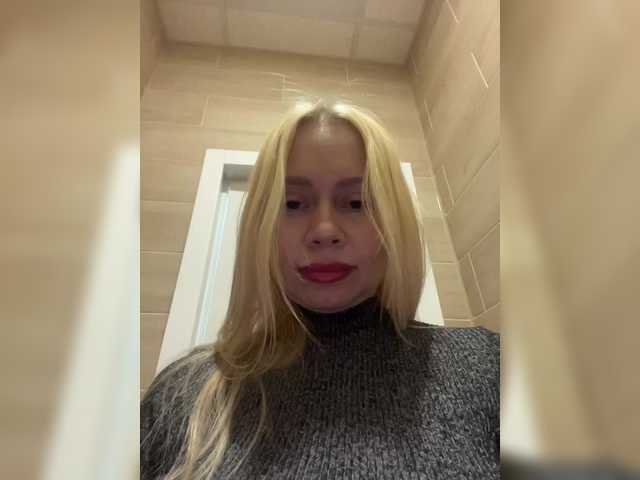 -sexymilf- live sex show