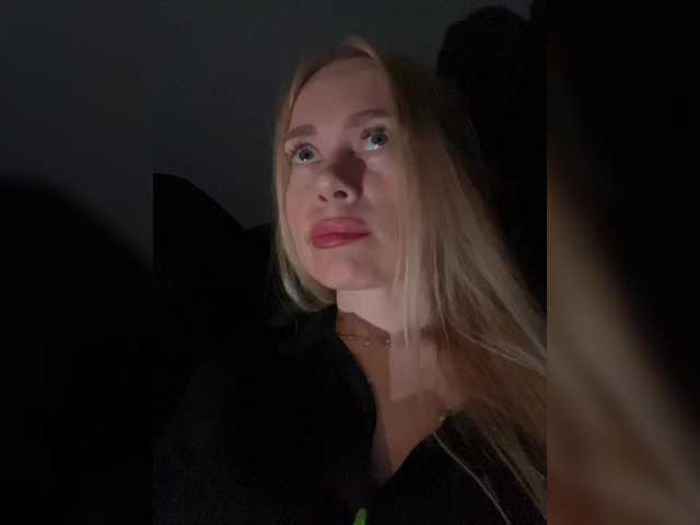  -SexyMilf- chat room