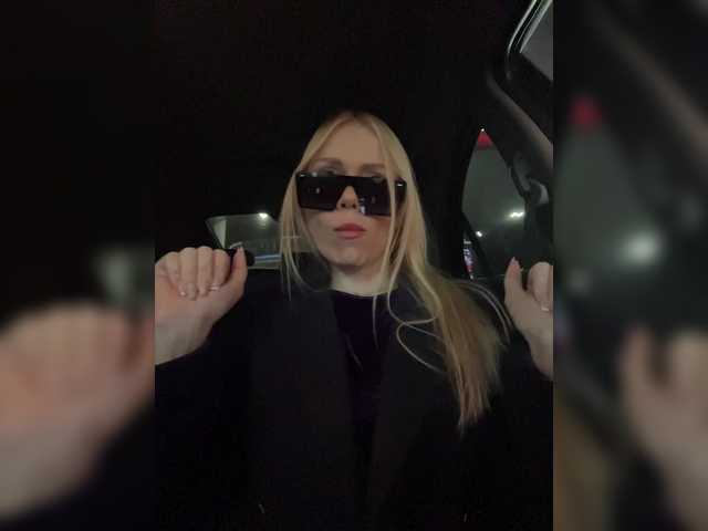 -sexymilf- cam belle