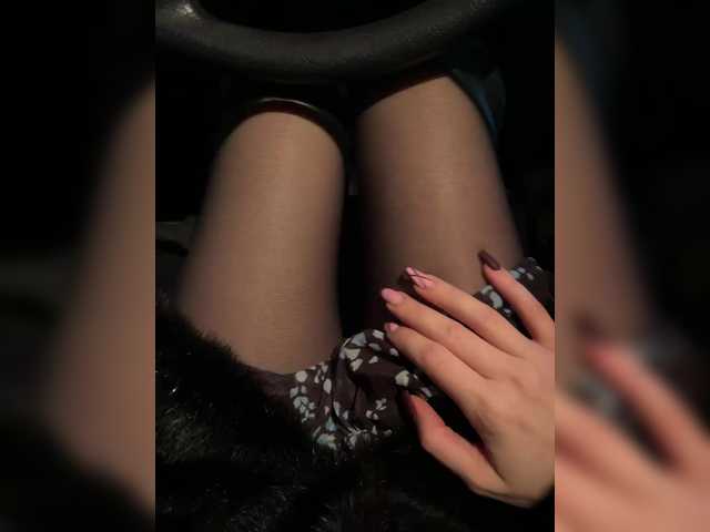 -SexyMilf-'s BongaCams show and profile