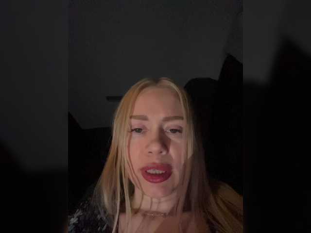 видео -SexyMilf-