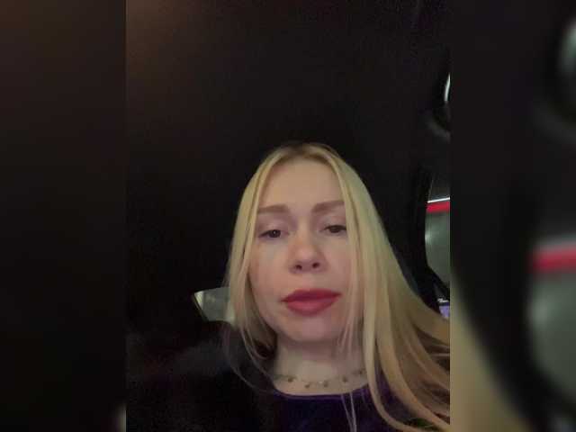 модель -SexyMilf-