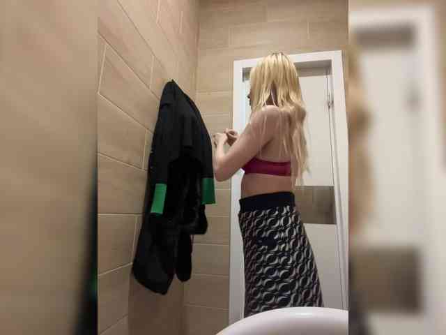 -SexyMilf- -SexyMilf-