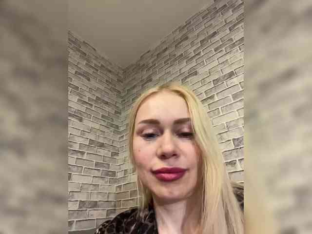 -SexyMilf- Live Webcam on BongaCams