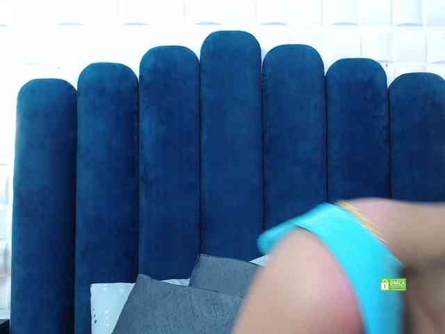 CosmicCandyX webcam
