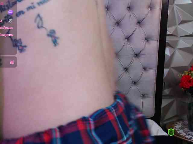 CosmicCandyX webcam