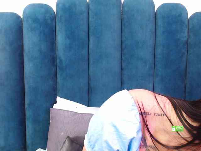 CosmicCandyX webcam
