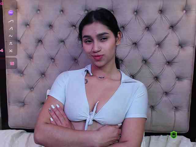 CosmicCandyX webcam