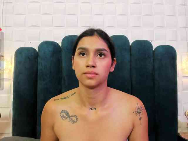 CosmicCandyX webcam