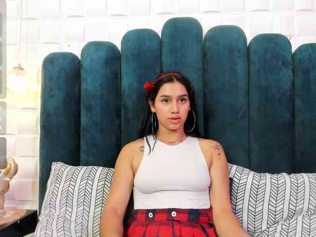 CosmicCandyX webcam