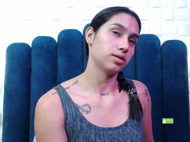 CosmicCandyX webcam
