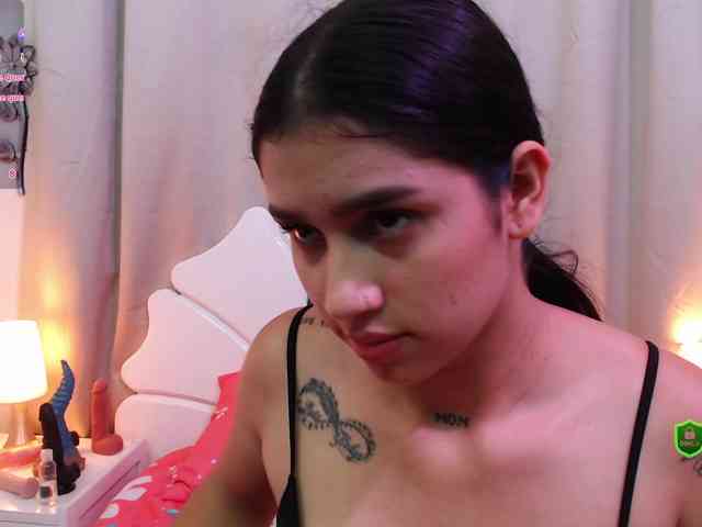CosmicCandyX webcam