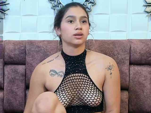 CosmicCandyX webcam