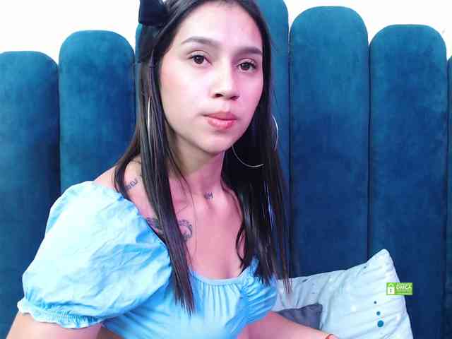 CosmicCandyX webcam
