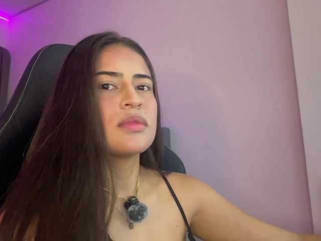 lexiiegray2's BongaCams show and profile