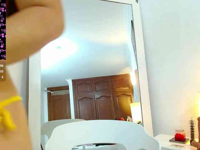 lornafox-92 webcam