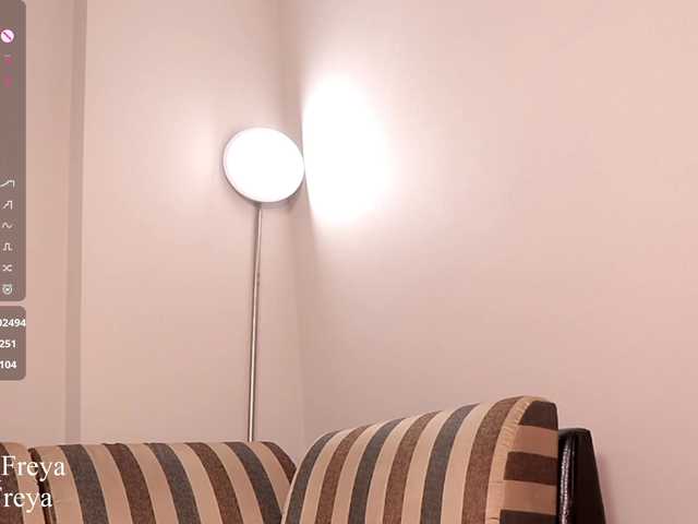 LustyFreya's BongaCams show and profile