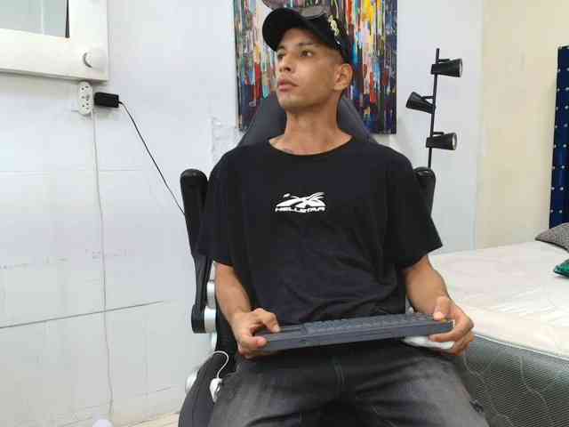 Angeel-hot24 Angeel-hot24