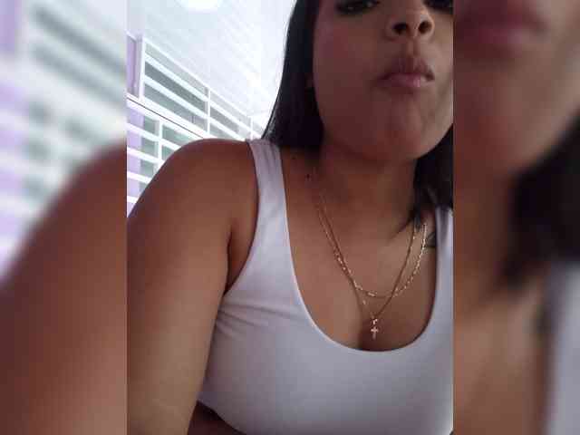 KatieAdams webcam