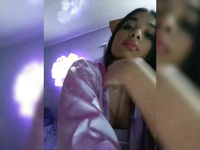 KatieAdams webcam