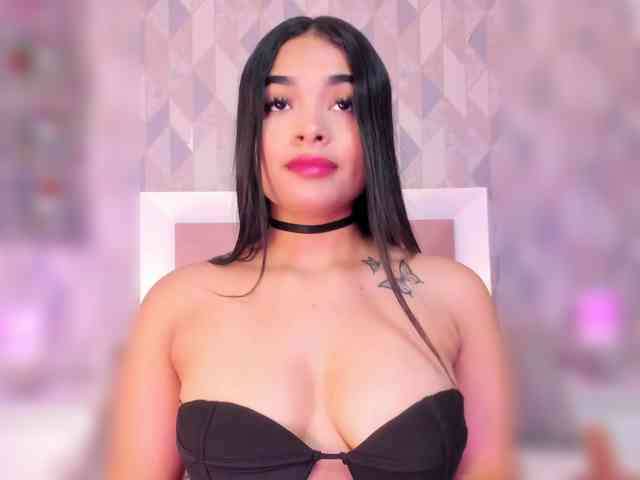 KatieAdams webcam