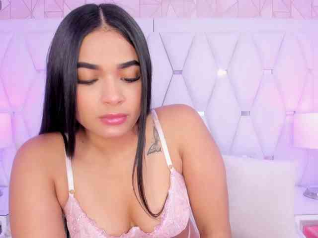 KatieAdams webcam
