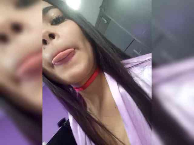 KatieAdams webcam