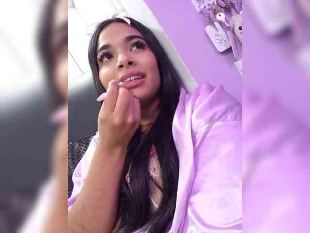 KatieAdams webcam