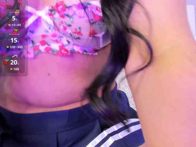 KatieAdams webcam