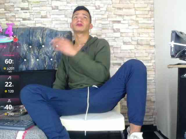 titoelbambino19 titoelbambino19