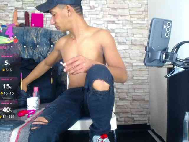 titoelbambino19 titoelbambino19