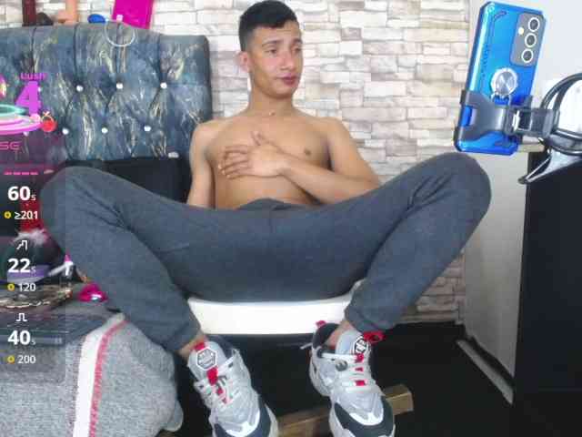 titoelbambino19 titoelbambino19