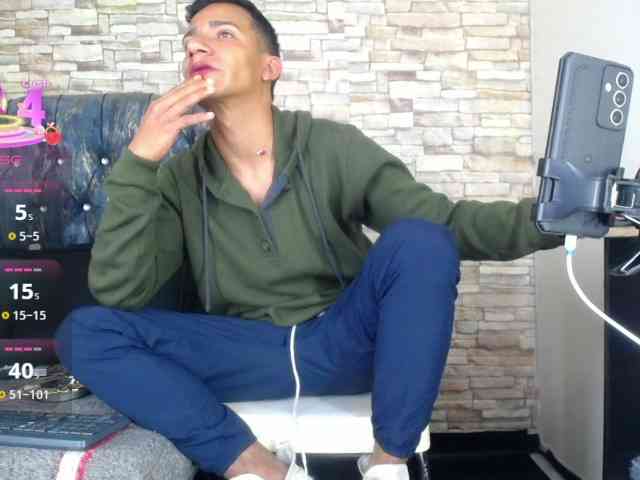 titoelbambino19 titoelbambino19