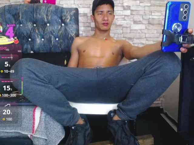 titoelbambino19 titoelbambino19