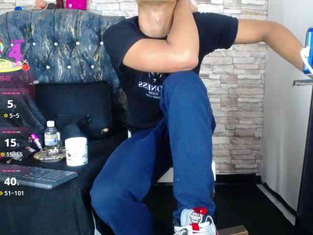 titoelbambino19 titoelbambino19