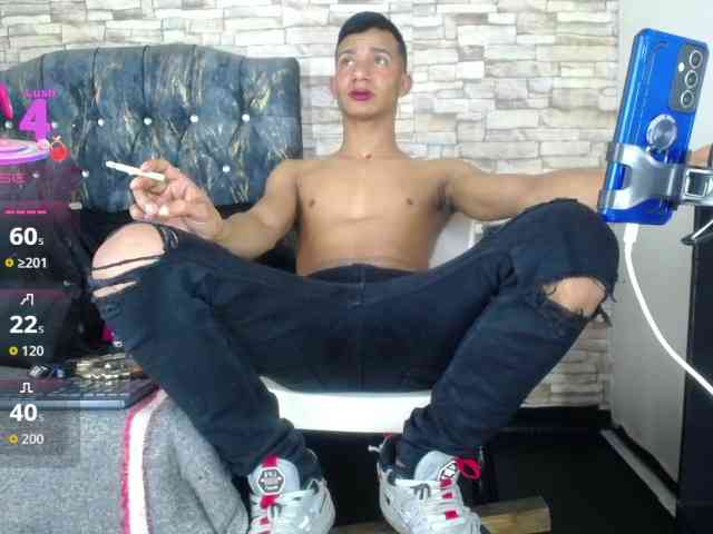 titoelbambino19 titoelbambino19