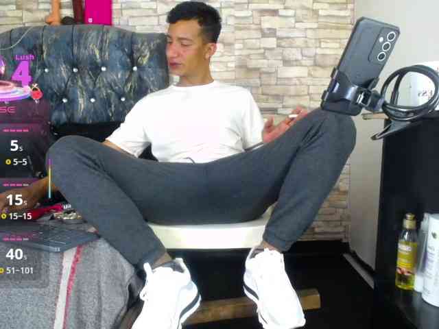 titoelbambino19 titoelbambino19