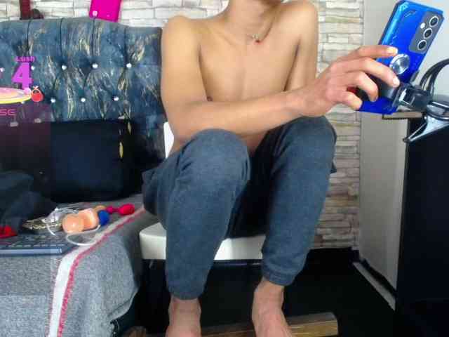 titoelbambino19 titoelbambino19