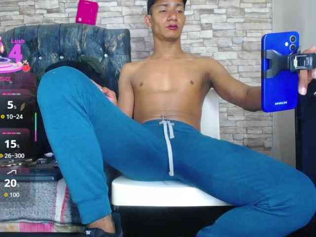 titoelbambino19 titoelbambino19