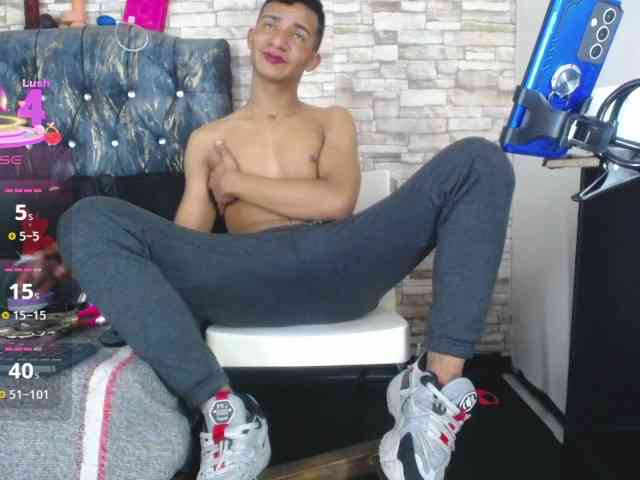 titoelbambino19 titoelbambino19