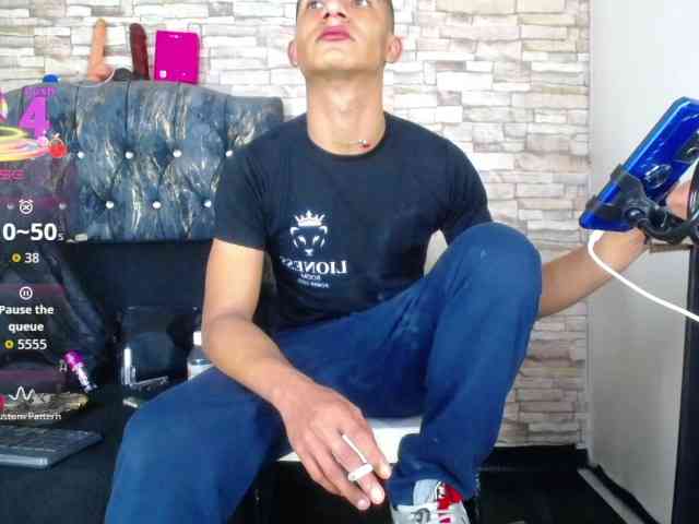 titoelbambino19 titoelbambino19