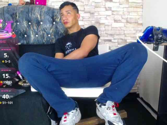 titoelbambino19 titoelbambino19