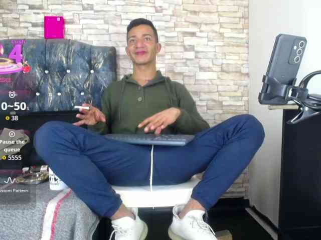 titoelbambino19 titoelbambino19