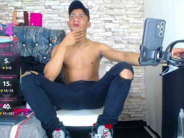 titoelbambino19 titoelbambino19