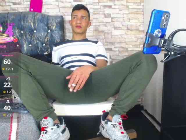 titoelbambino19 titoelbambino19