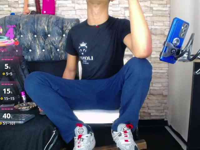 titoelbambino19 titoelbambino19