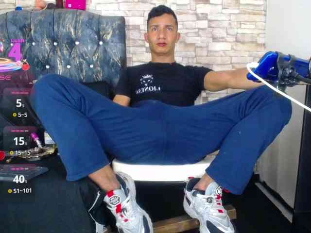 titoelbambino19 titoelbambino19