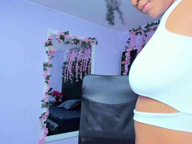 CandyBron webcam