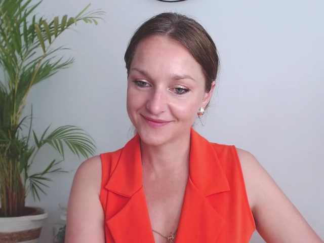  SecretAlicia chat room