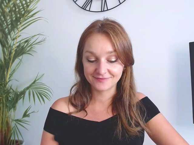  SecretAlicia chat room